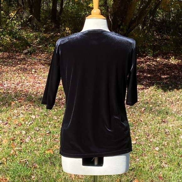 Black Velvet Top - Picture 3 of 4